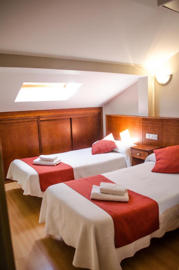 Hotel Jaques Χάκα Εξωτερικό φωτογραφία
